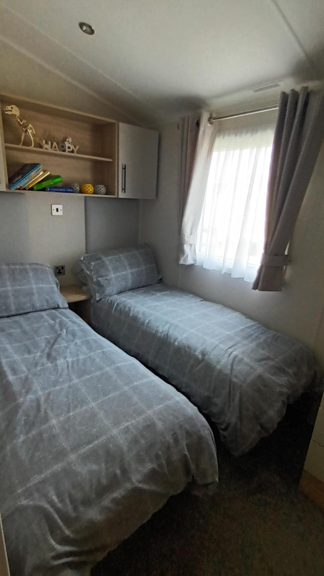 Amor, West Sands Holiday Park, Selsey Buitenkant foto